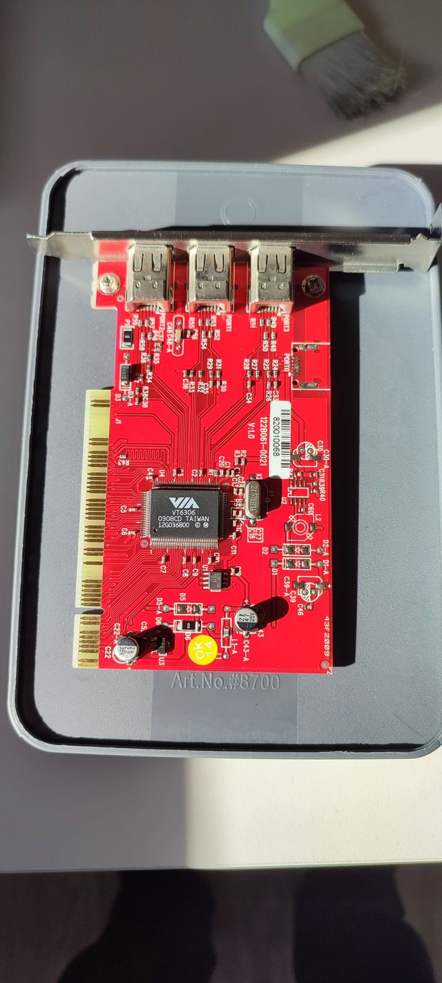 Lector tarjetas + Hub USB 3.0 + Tarjeta Firewire