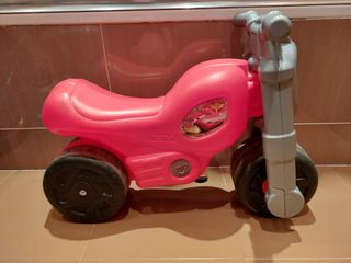 Moto correpasillos Feber Cars