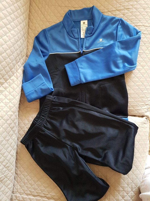 Chandal niño t/4 ,98/104cm