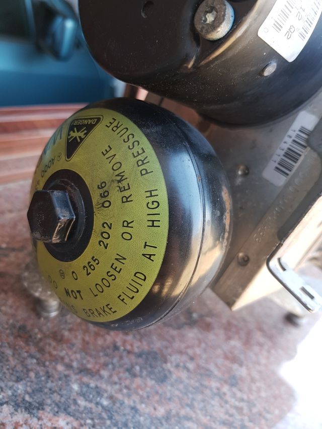 Modulo ABS SBC Bosch Mercedes W211 Clase E e500