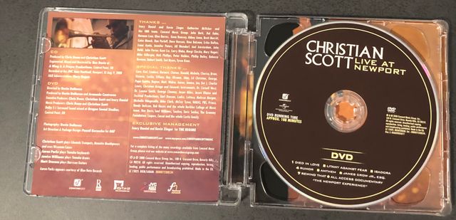 Cd Christian Scott. "Live at Newport".