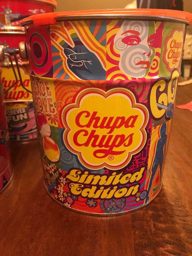 Lata de Chupa Chups nueva.