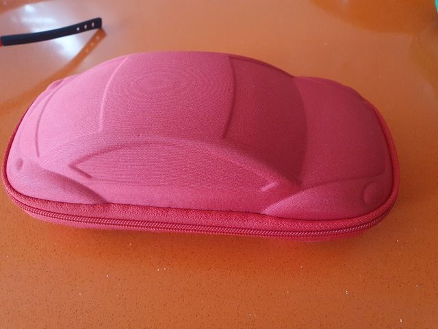 Gafas de sol niño/adolescente en funda molona