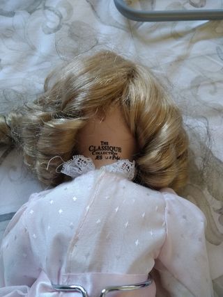 MUÑECA DE PORCELANA THE CLASIQUE COLLECTION JES...