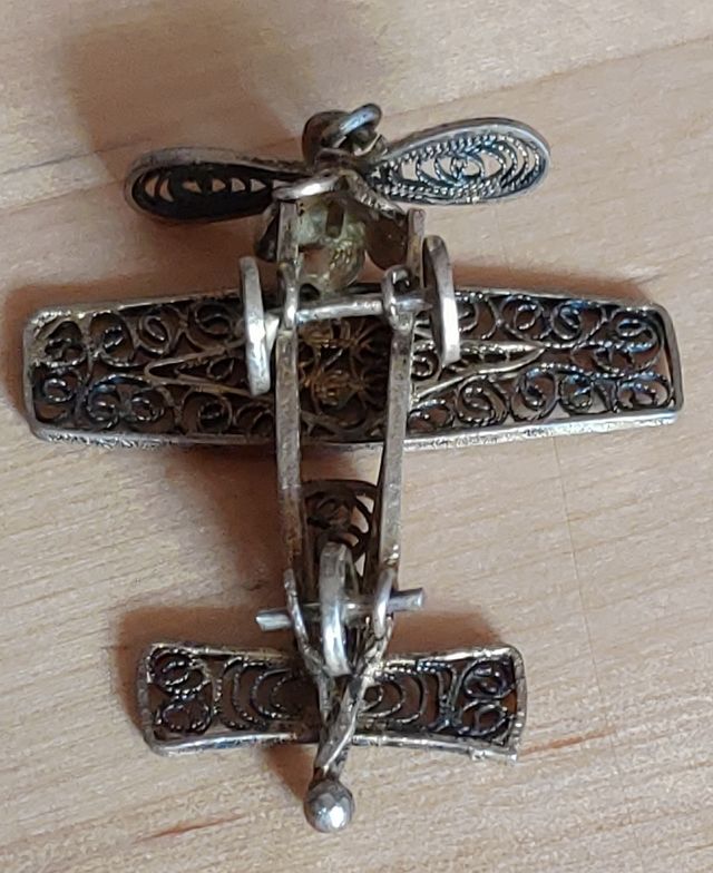 Ciondolo antico Aeroplano in filigrana d'argento