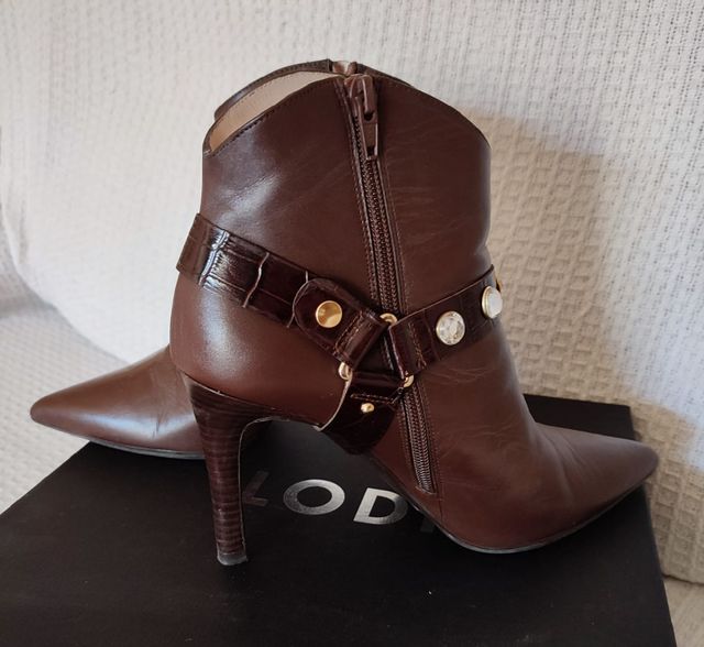 Botines marrones Lodi N° 38
