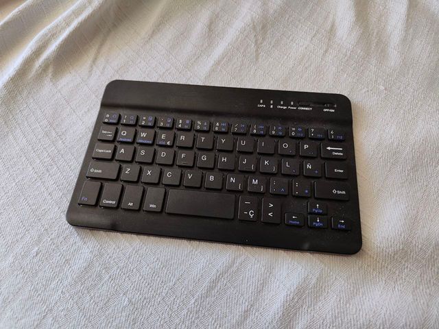 Teclado inalámbrico Bluetooth