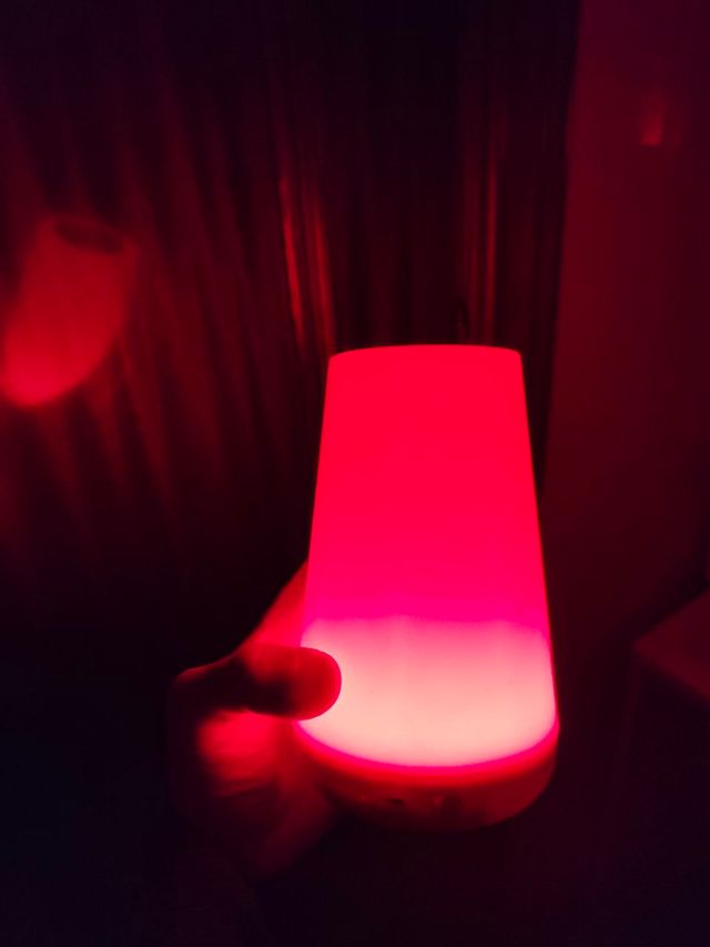Lámpara LED RGB táctil
