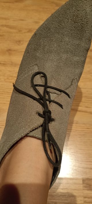 botines grises de cuña