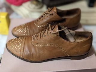 Zapatos piel Uterque 39
