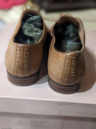 Zapatos piel Uterque 39