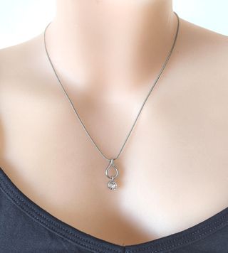 Collar de LBVYR (Yves Rocher)