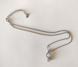 Collar de LBVYR (Yves Rocher)