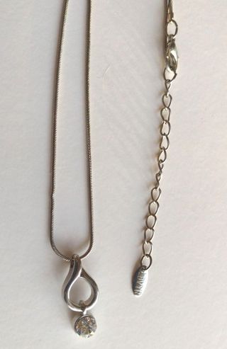 Collar de LBVYR (Yves Rocher)