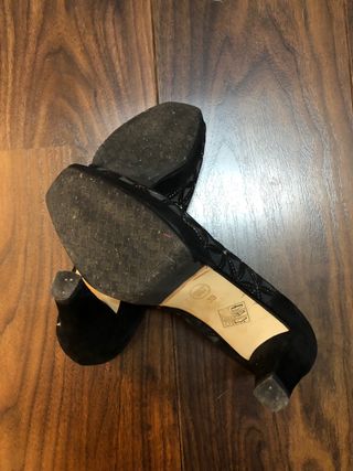 Zapatos de tacón azul oscuro