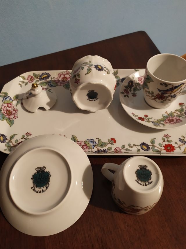 SERVIZIO CAFFÈ PER DUE IN PORCELLANA DECORO A MANO