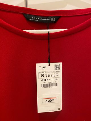 Top Zara Woman con etiqueta