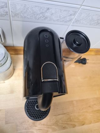 cafetera nesspreso Delonghi U