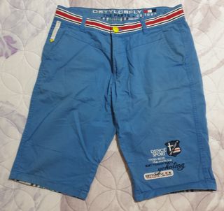 Pantalón corto