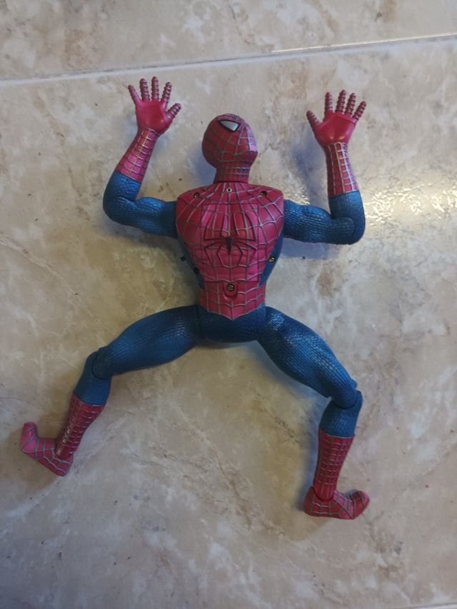 Spirdeman muñeco más cervantina de mano dira dardo