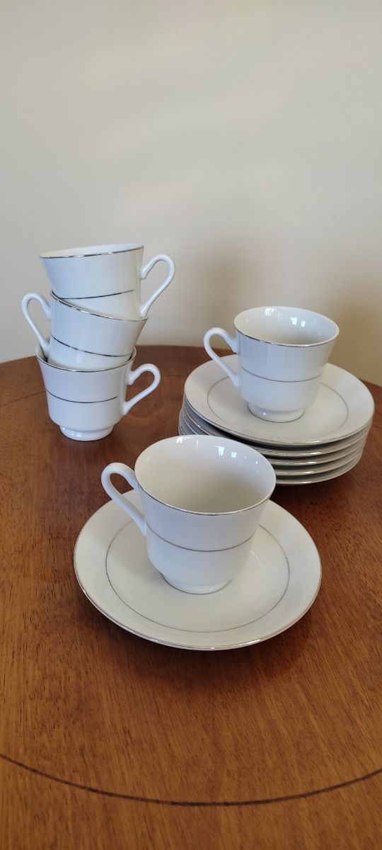 Juego de café expreso en porcelana fina