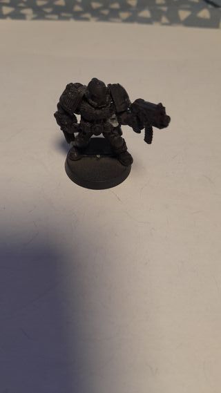 Warhammer 40000 Capitan Marine Espacial 1