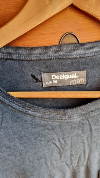 Camiseta Desigual hombre M