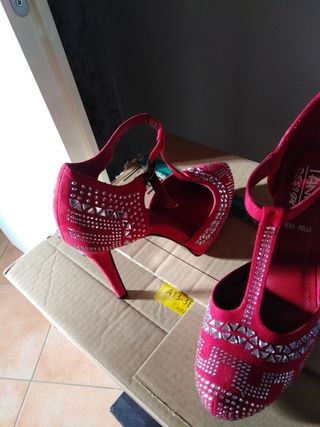 Nuovissime Decollete  vera pelle taglia 37