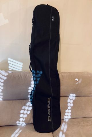 Tabla Snowboard BURTON y funda DAKINE
