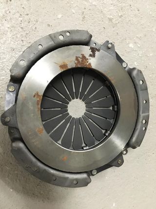 Maza y collarín Renault 25 TD