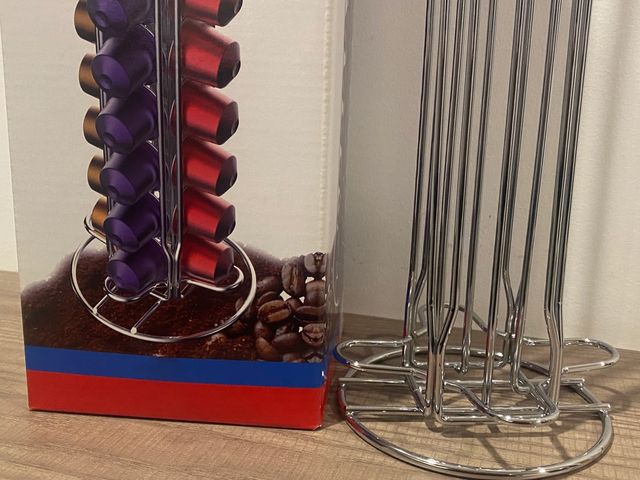 DISPENSADOR DE CÁPSULAS DE CAFÉ