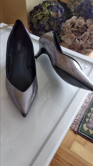 zapatos gris perla