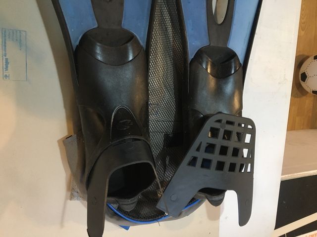 Aletas competición natación 