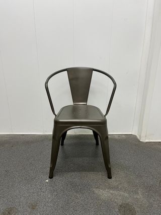 2 sedie e poltrone in metallo