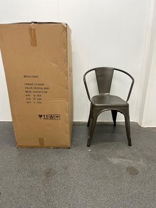 2 sedie e poltrone in metallo