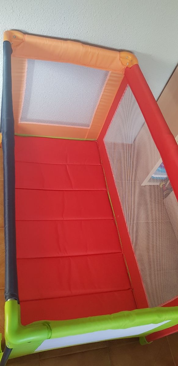 Cuna de viaje Jane + colchoneta