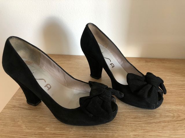 Zapatos ante negros