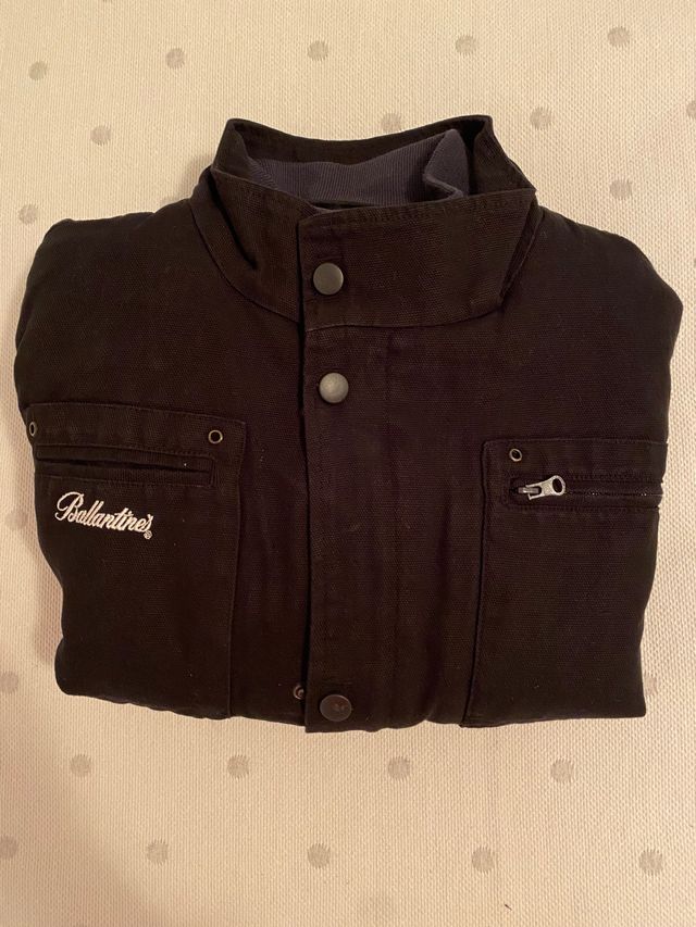 Cazadora sin estrenar