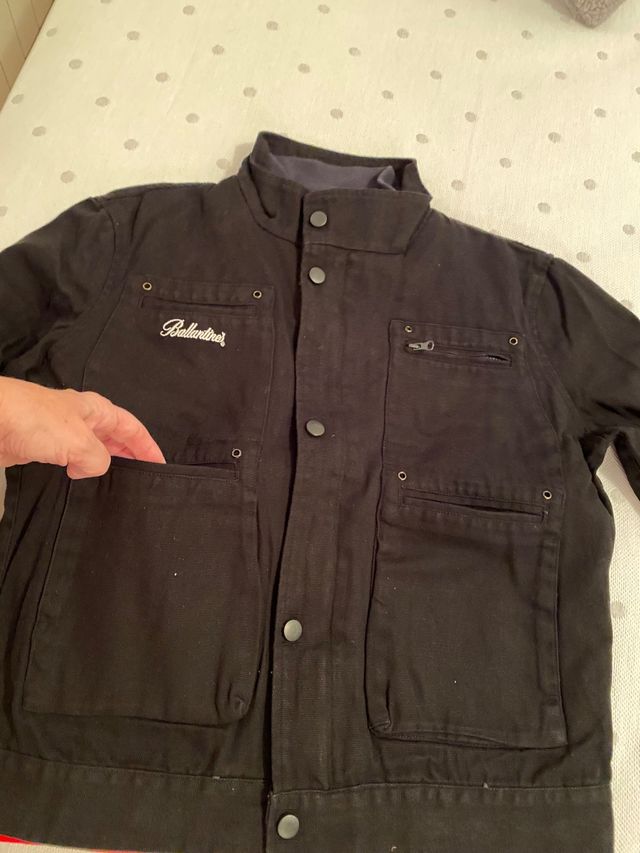 Cazadora sin estrenar