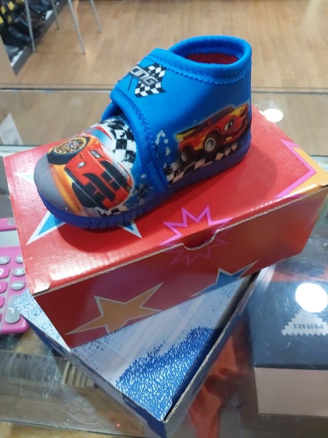 zapatillas infantil números 20, 21, 23, 25