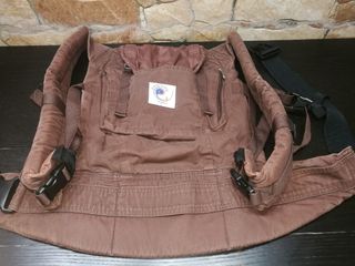 Mochila + Reductor ErgoBaby