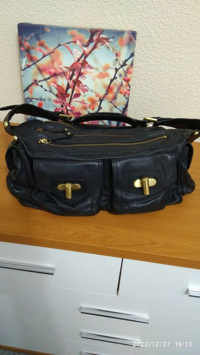 Bolso de piel estilo cargo Kenneth Cole