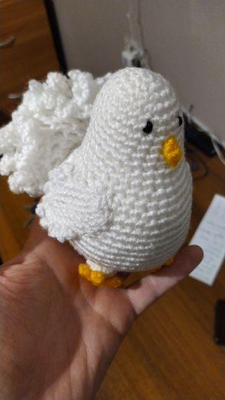 colomba bianca amigurumi pace