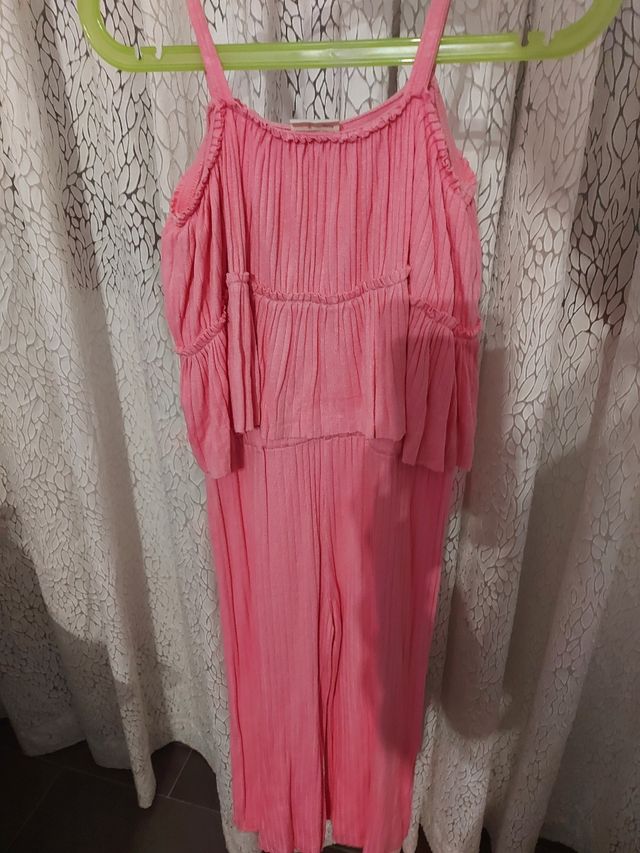Mono rosa Zara talla 7 años