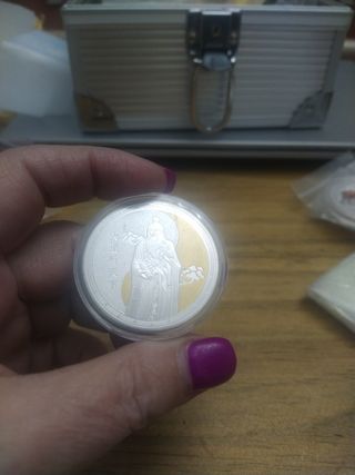 Moneda Yin y Yan 