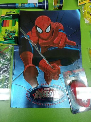 Lote de super héroes-dibujos Spiderman,Bob esponja