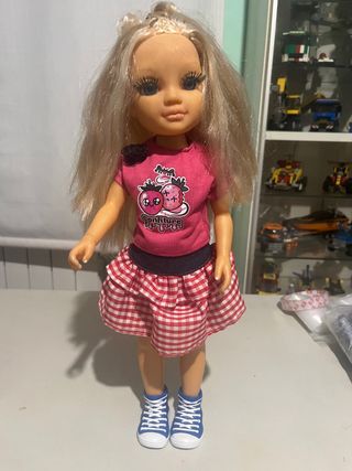 MUÑECAS NANCY