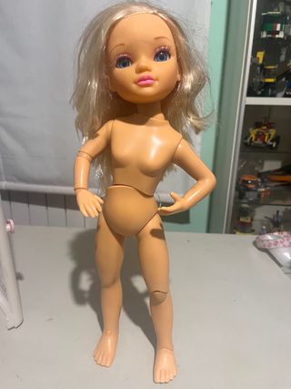 MUÑECAS NANCY