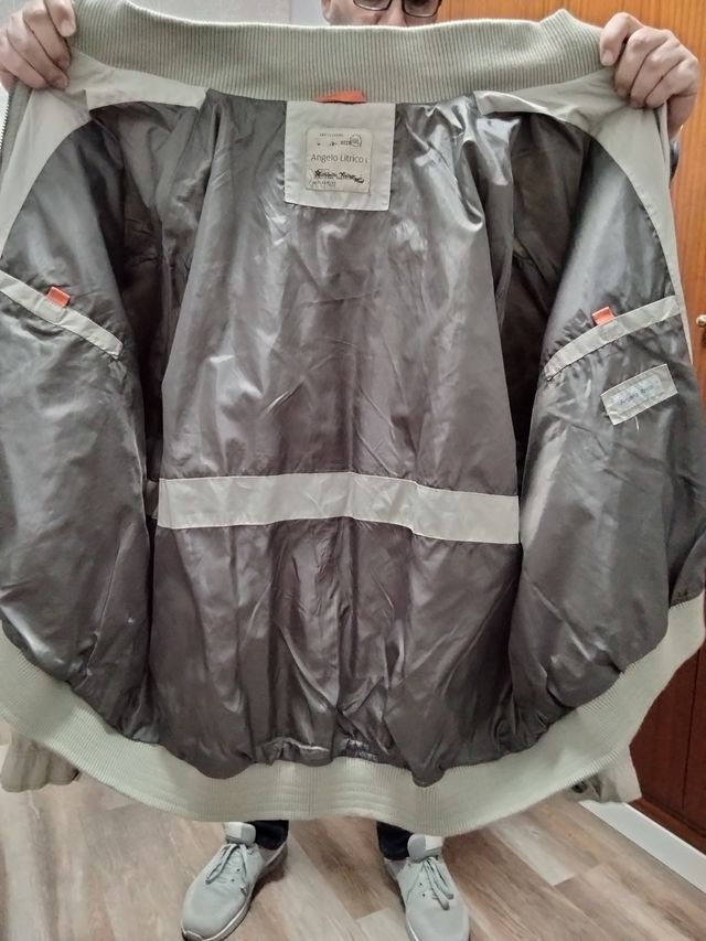 cazadora sport beige