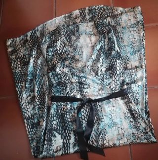 Vestido Cetim padrão da Lanidor